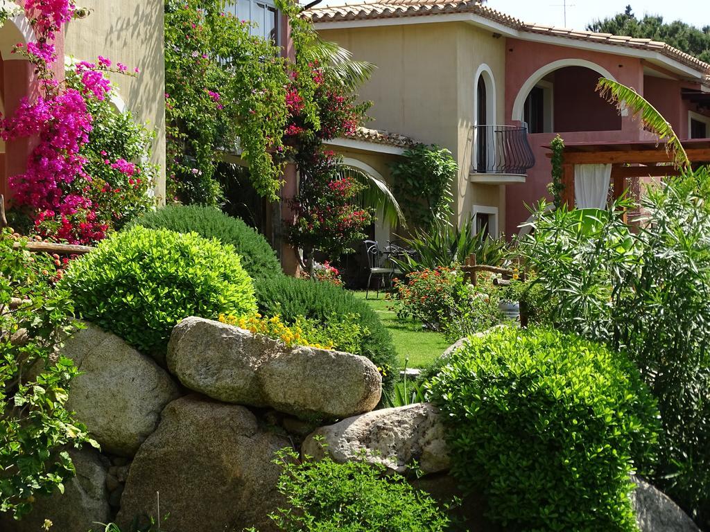 Hotel Mariposas Villasimius Buitenkant foto