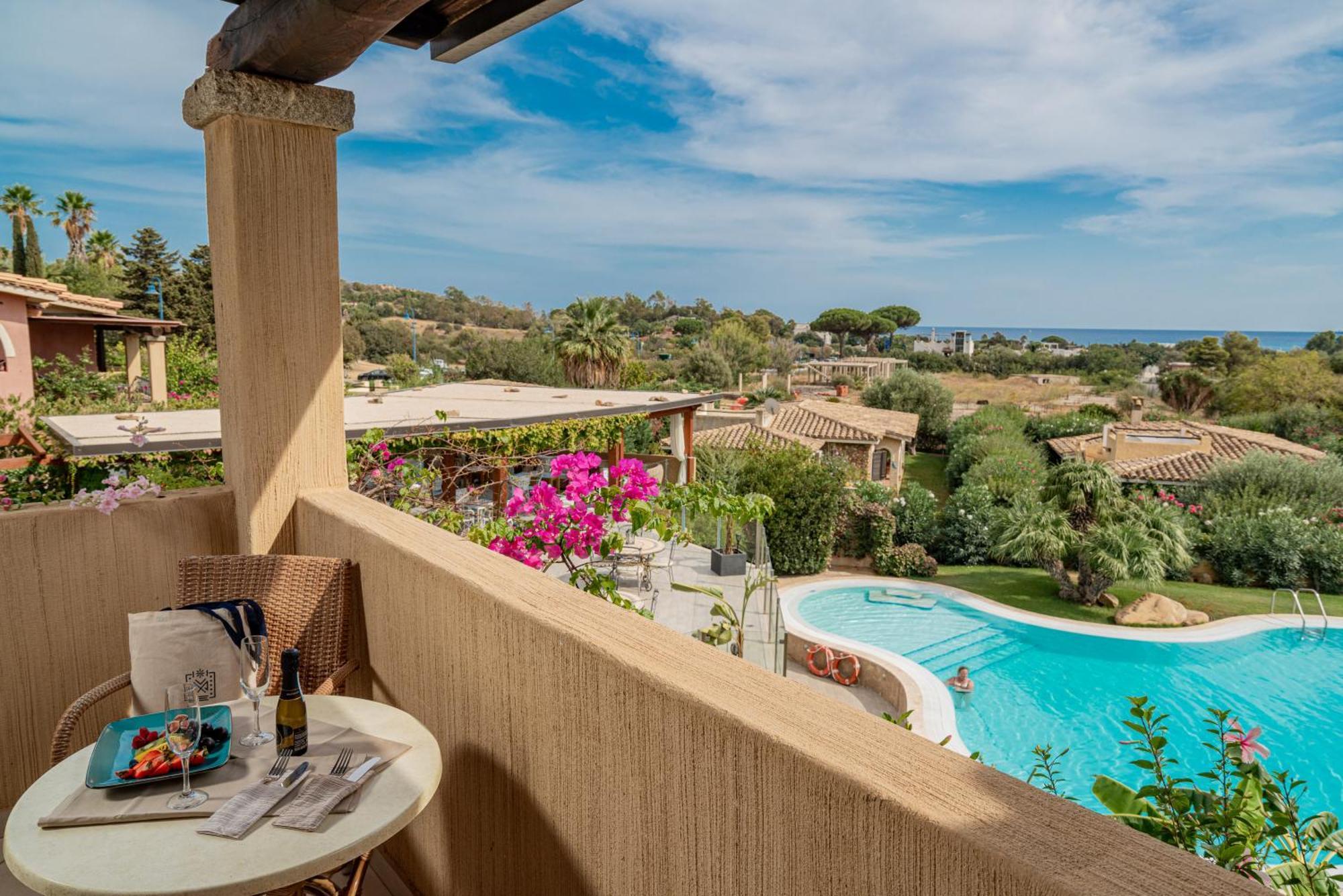Hotel Mariposas Villasimius Buitenkant foto