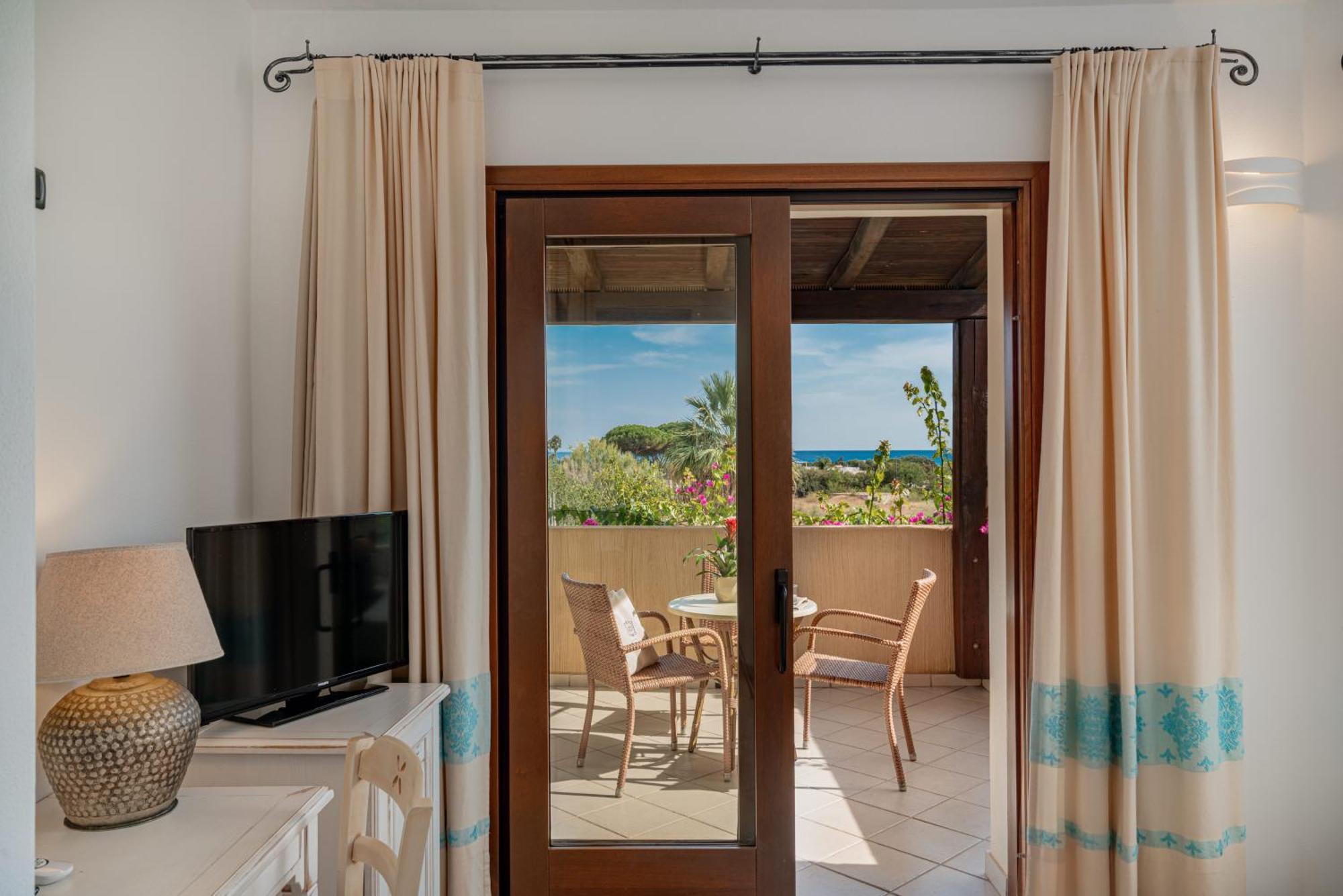 Hotel Mariposas Villasimius Buitenkant foto