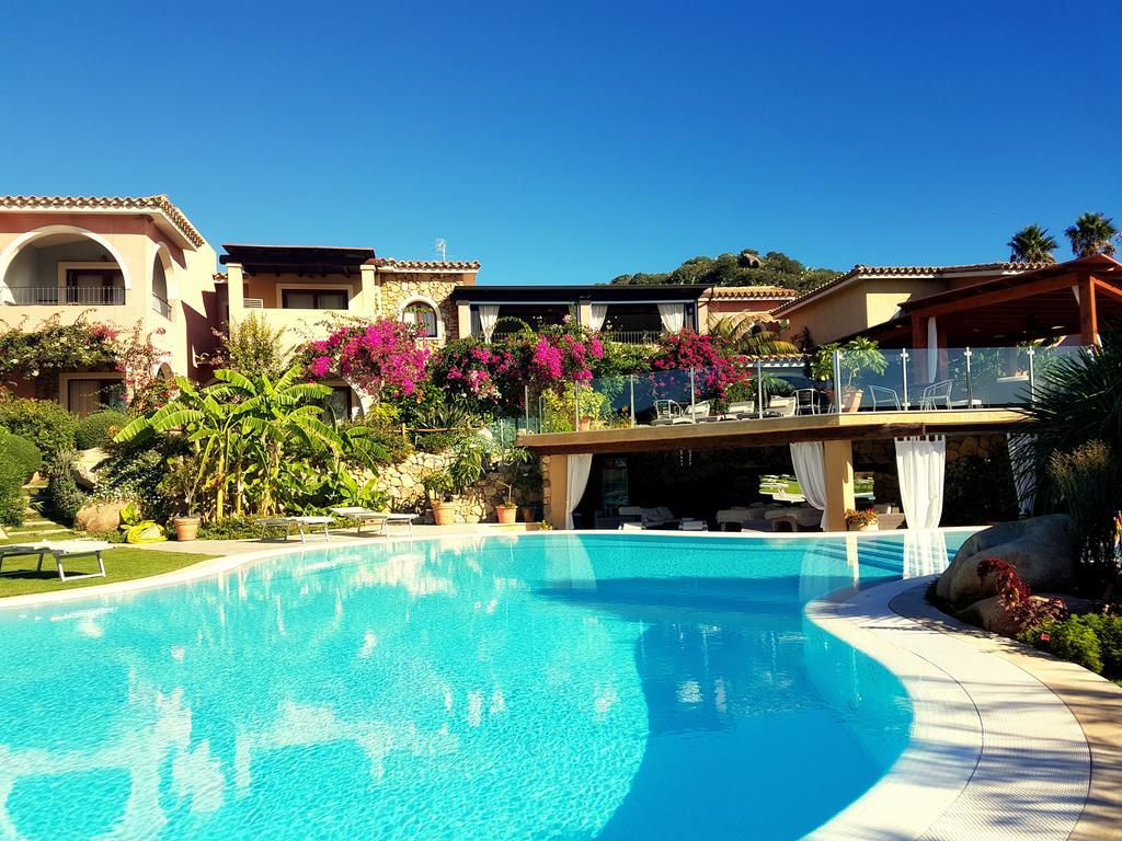 Hotel Mariposas Villasimius Buitenkant foto