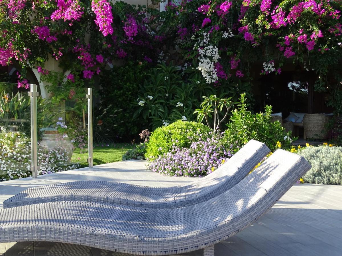Hotel Mariposas Villasimius Buitenkant foto